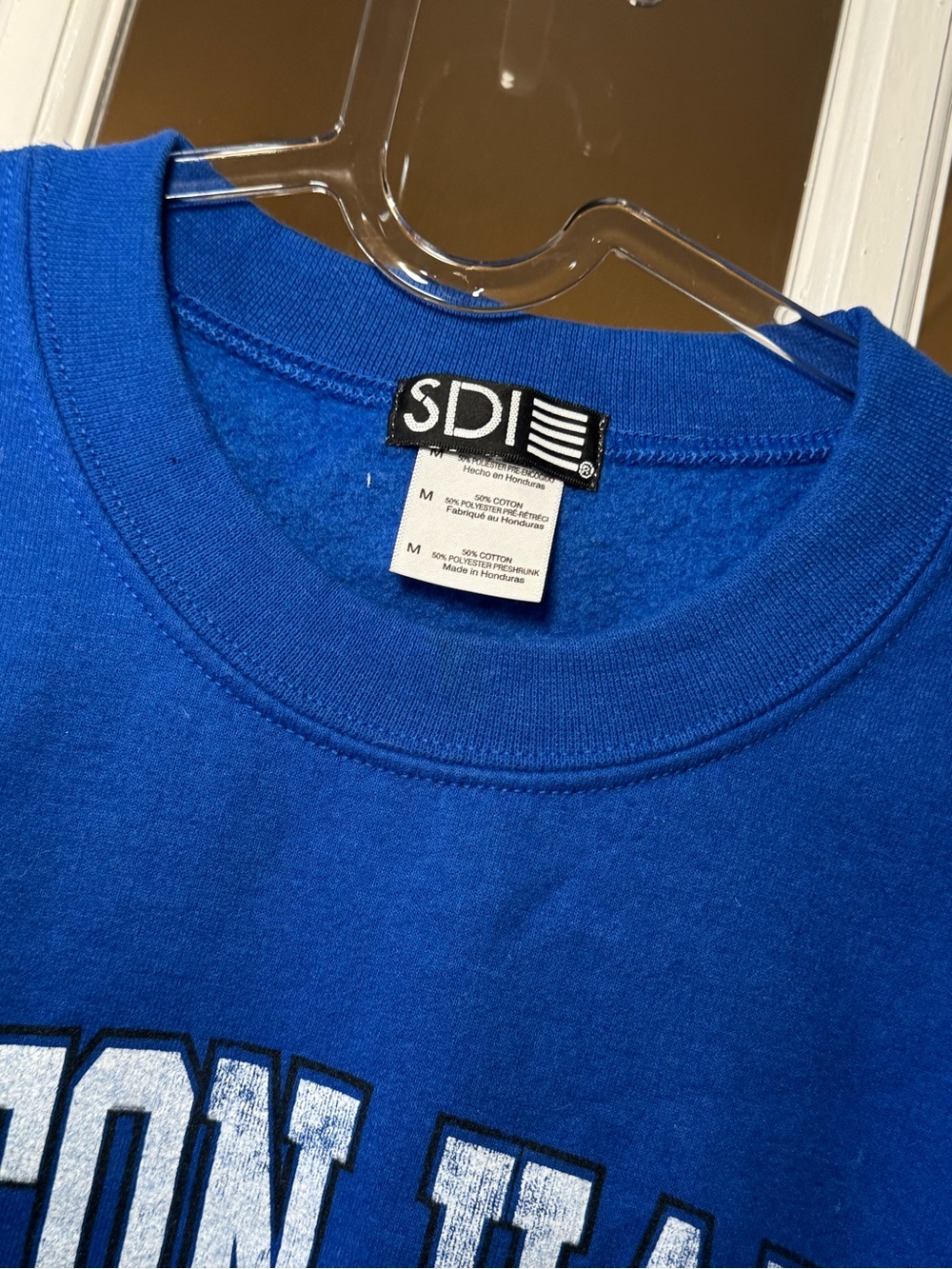 🔹🧢 Blue Seton Hall Crewneck Sweatshirt - Unisex 🧢🔹 - Picture 3 of 4